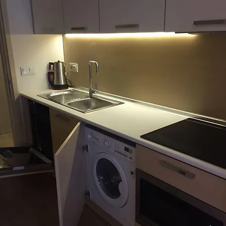 Lägenhetshotell Boutique House Mim-a 3*