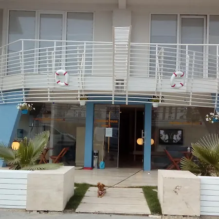 Boutique House Mim-a Aparthotel 3*