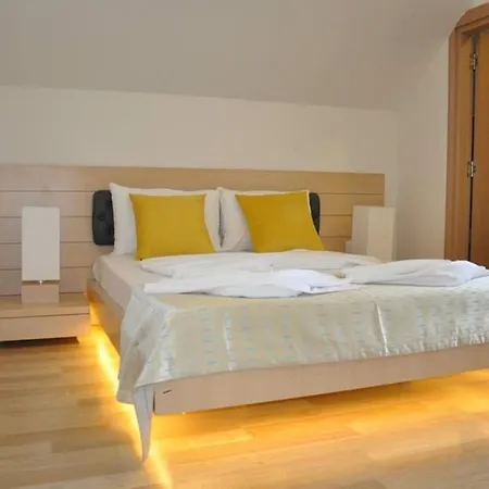 Boutique House Mim-a Aparthotel 3*